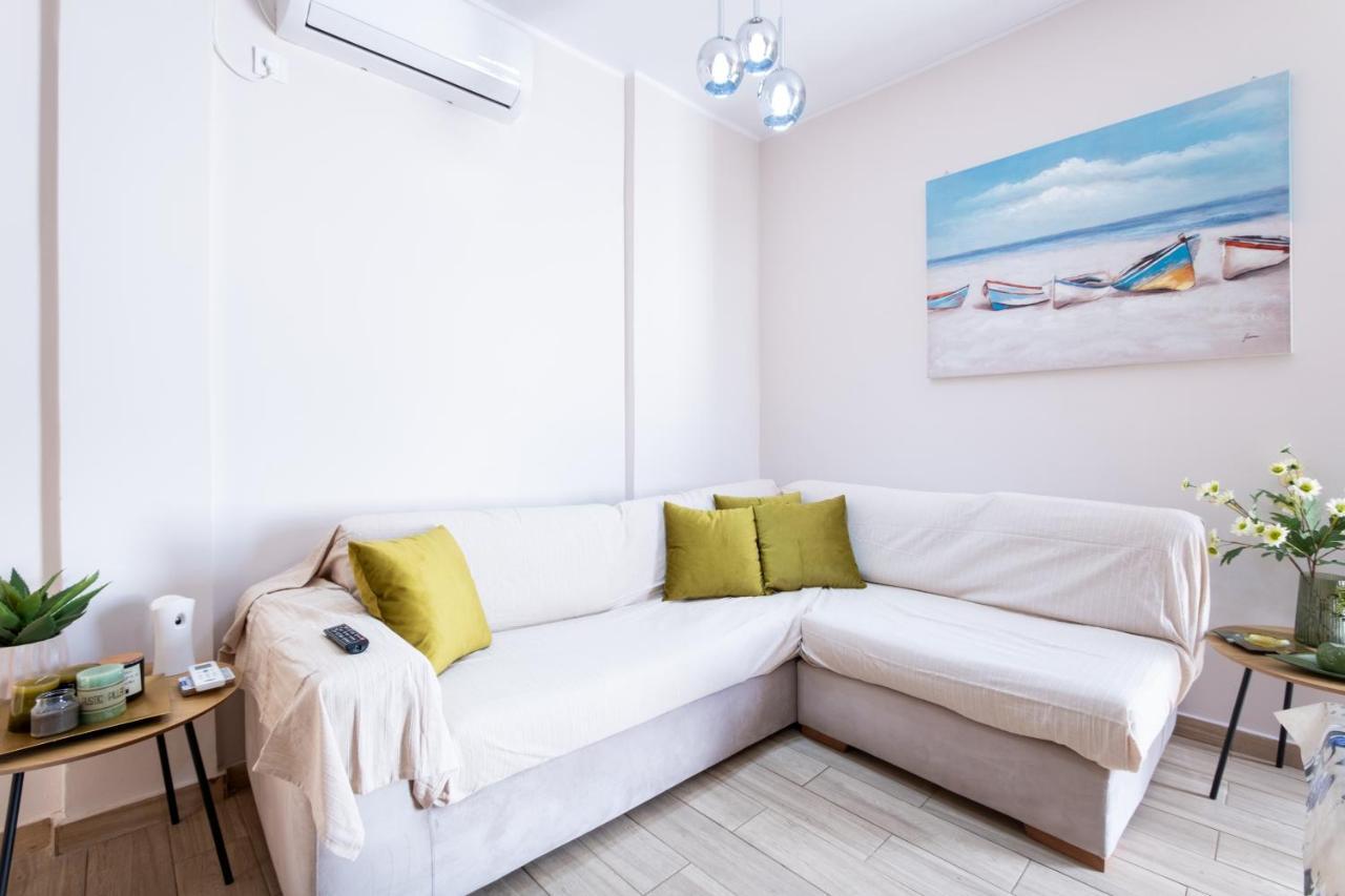 Family Apartment Near Port Pire Dış mekan fotoğraf